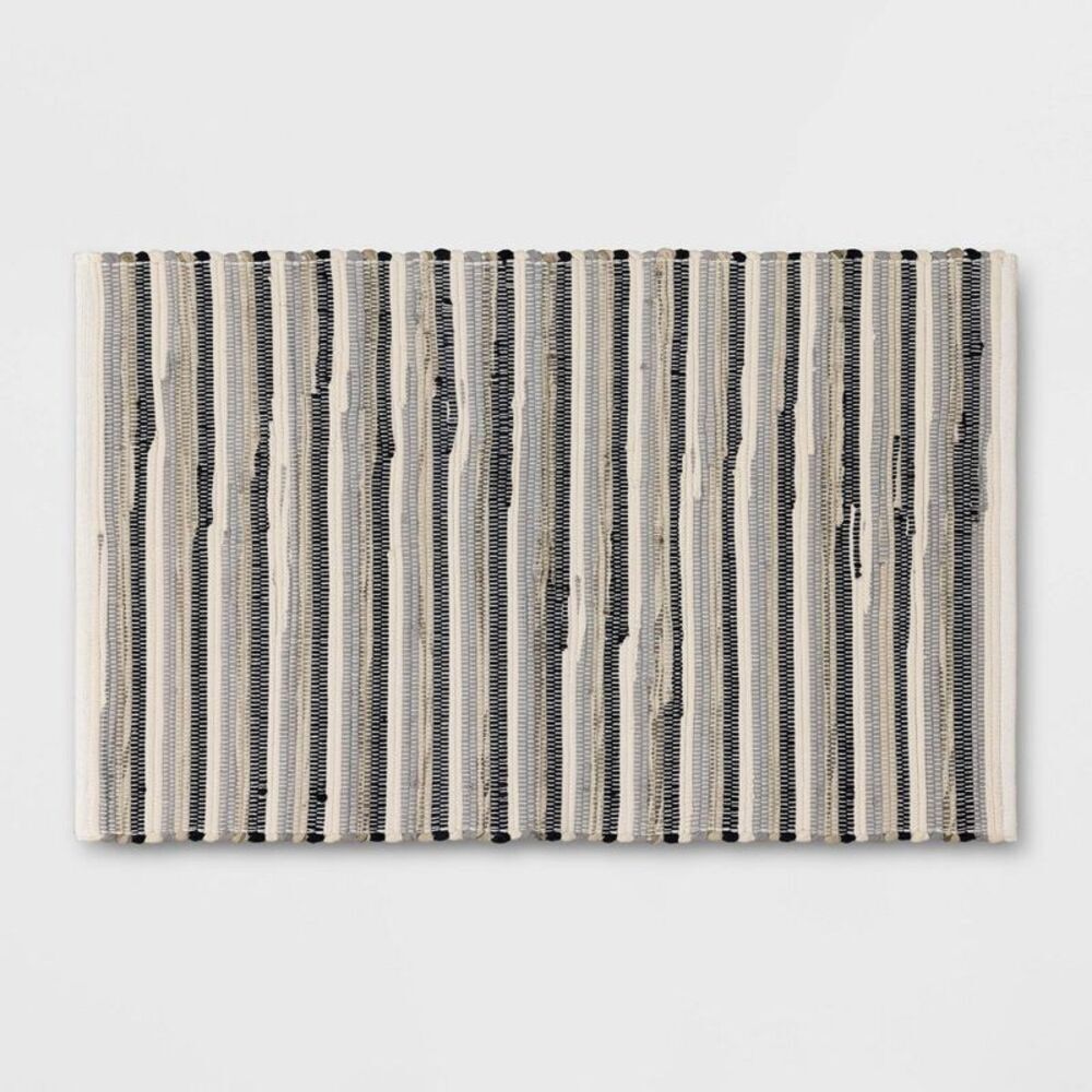 Open Box - Room Essentials - 2'6"x4' Handloom Striped Woven Accent R Black/Gray